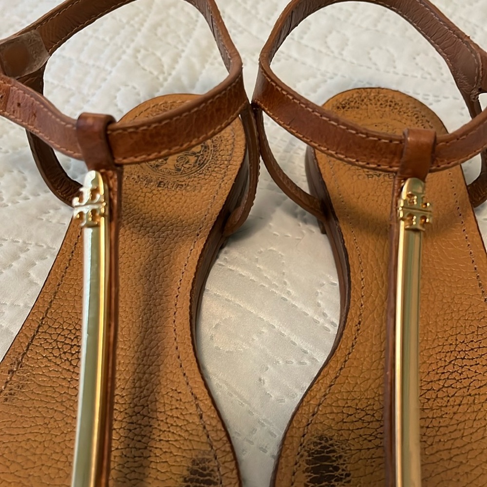 Tory sandals